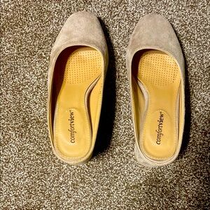Comfortview Tan Mules for Everyday Comfort